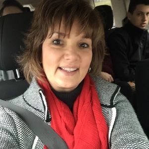 Meet your Posher, Kim